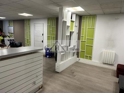 Entrepôt - 1 500 m²