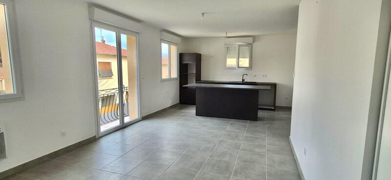 Maison - 89 m² - 5 pièces