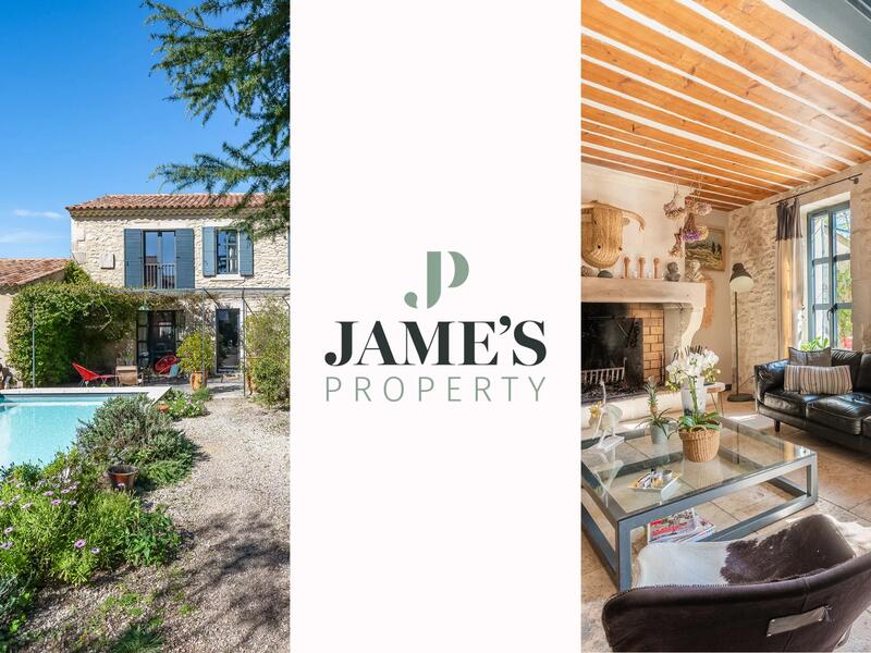 Maison - 255 m² - 9 pièces