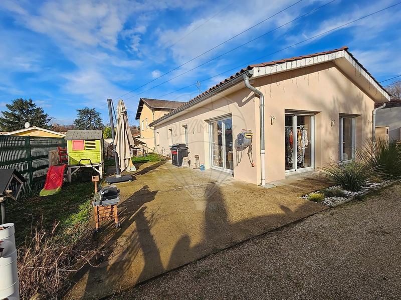 Maison - 89 m² - 4 pièces