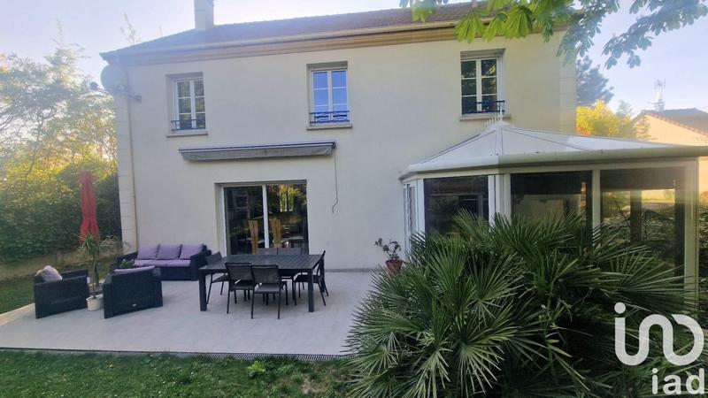 Maison - 161 m² - 7 pièces