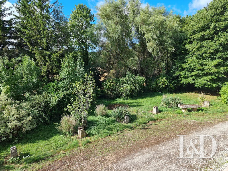 Maison - 265 m² - 7 pièces