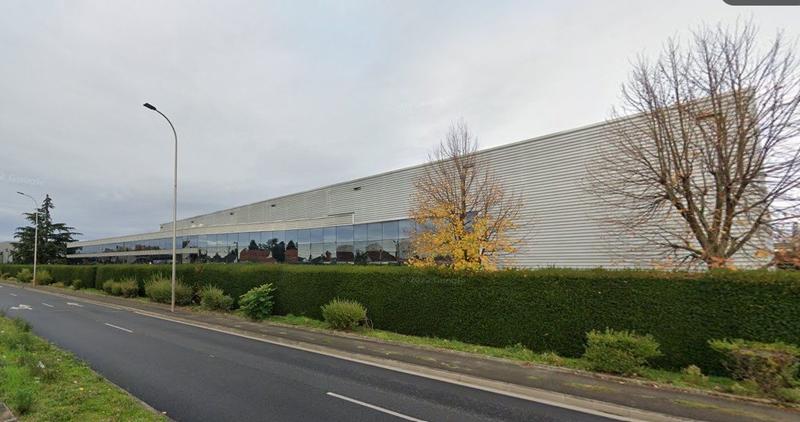 Local d'activités - 12 000 m²