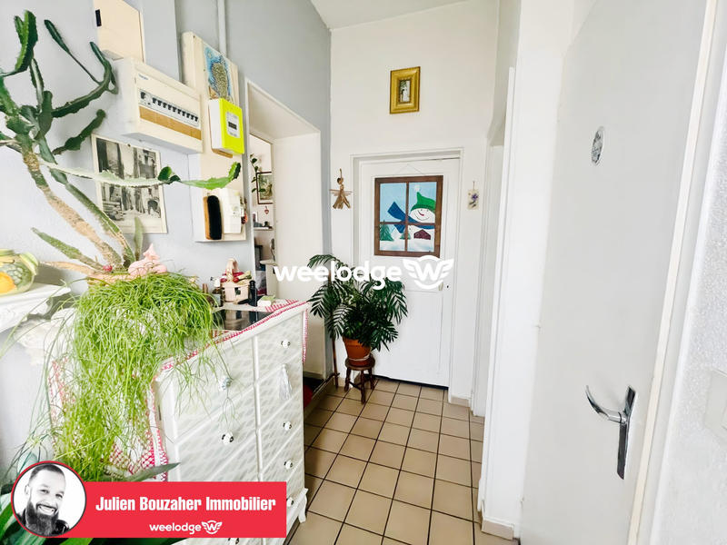 Maison - 84 m² - 6 pièces