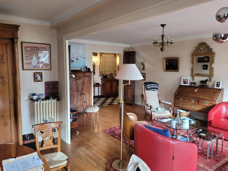 Appartement - 90 m² - 4 pièces