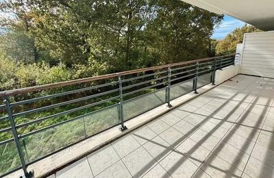 Appartement - 90 m² - 5 pièces