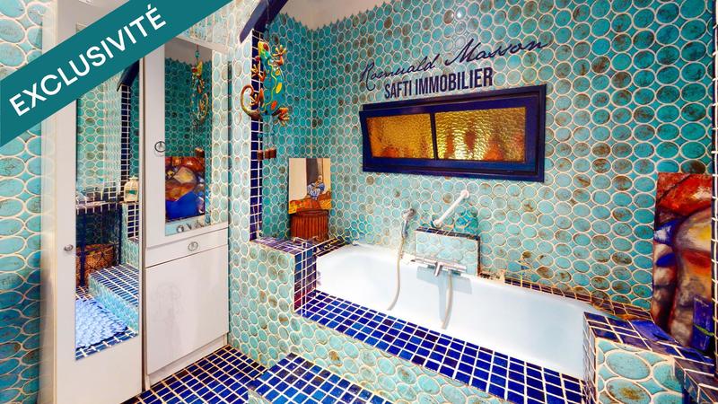 Maison - 210 m² - 7 pièces