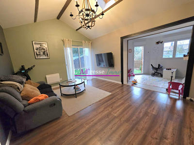 Maison - 110 m² - 5 pièces