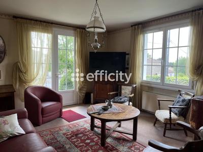 Maison - 91 m² - 5 pièces