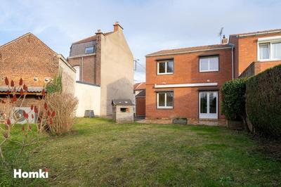 Maison - 104 m² - 6 pièces