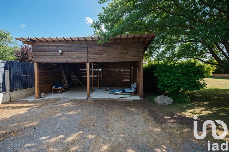 Maison - 196 m² - 7 pièces