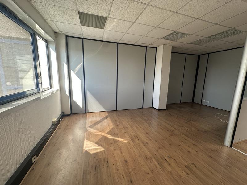 Bureau - 116 m²