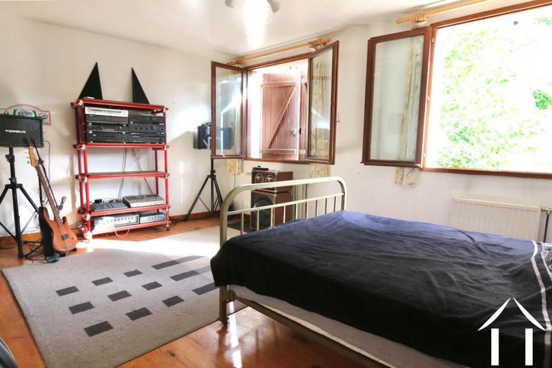 Maison - 205 m² - 5 pièces