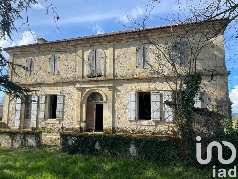 Maison - 200 m² - 6 pièces