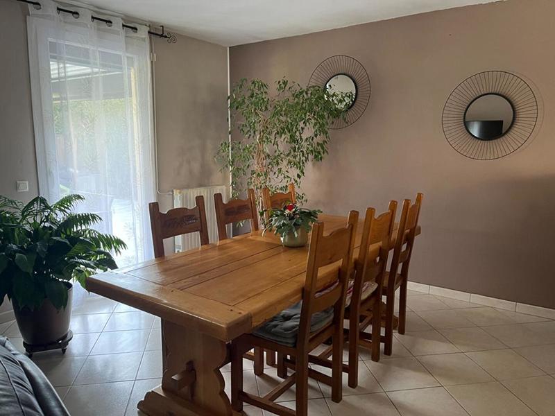 Maison - 140 m² - 7 pièces