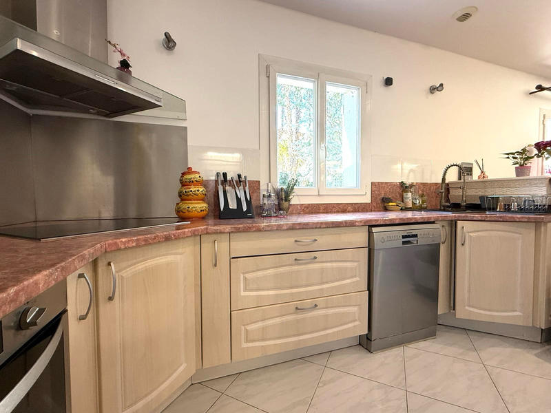 Villa - 187 m² - 5 pièces