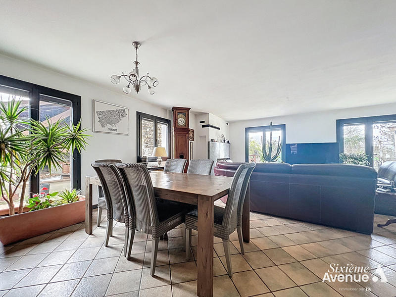 Maison - 115 m² - 5 pièces