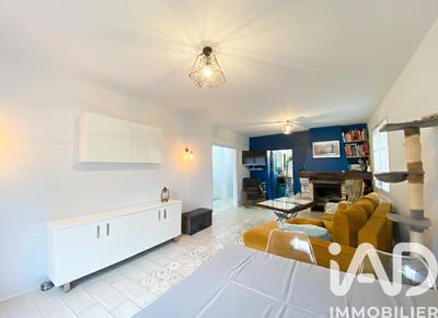 Maison - 140 m² - 5 pièces