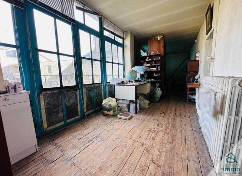 Maison - 198 m² - 8 pièces