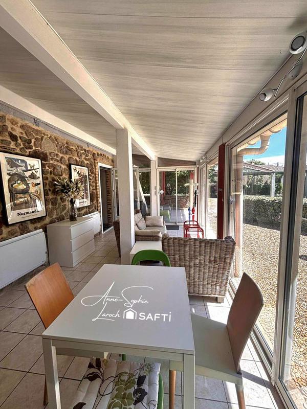 Maison - 182 m² - 6 pièces