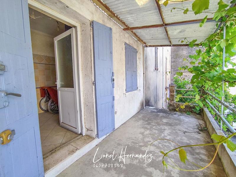 Immeuble - 195 m² - 9 pièces