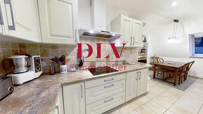 Appartement - 130 m² - 5 pièces