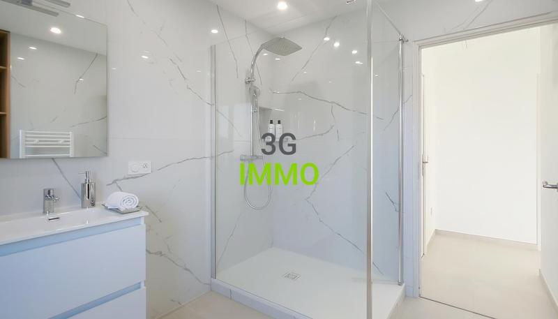 Maison - 96 m² - 5 pièces