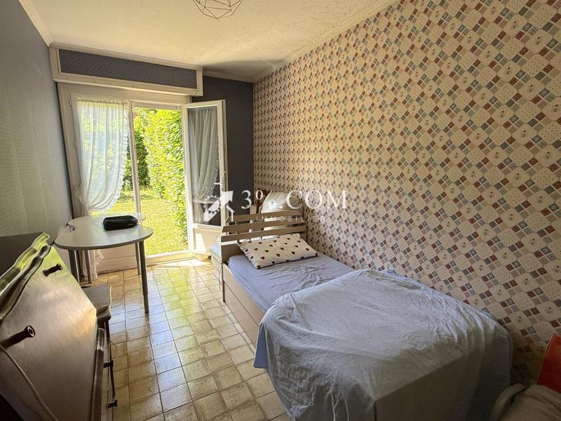 Maison - 99 m² - 4 pièces