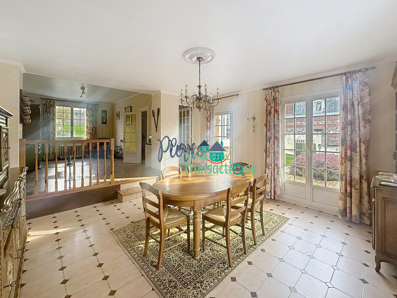 Maison - 117 m² - 6 pièces