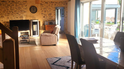 Maison - 145 m² - 6 pièces