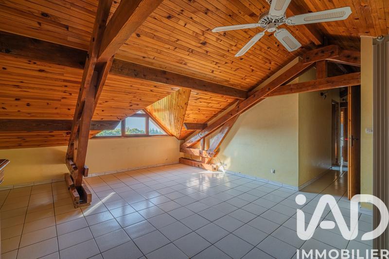 Maison - 179 m² - 6 pièces