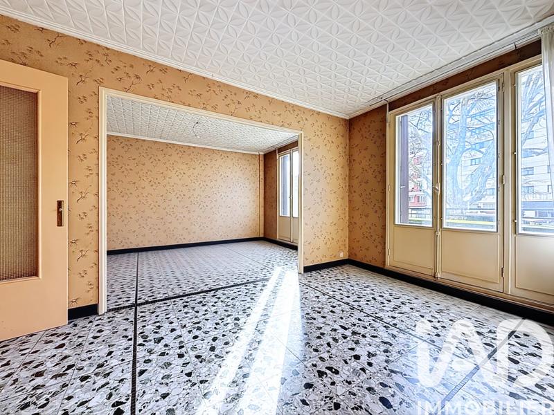 Appartement - 89 m² - 5 pièces