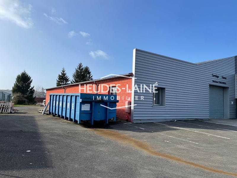 Local d'activités - 458 m² - 1 pièce