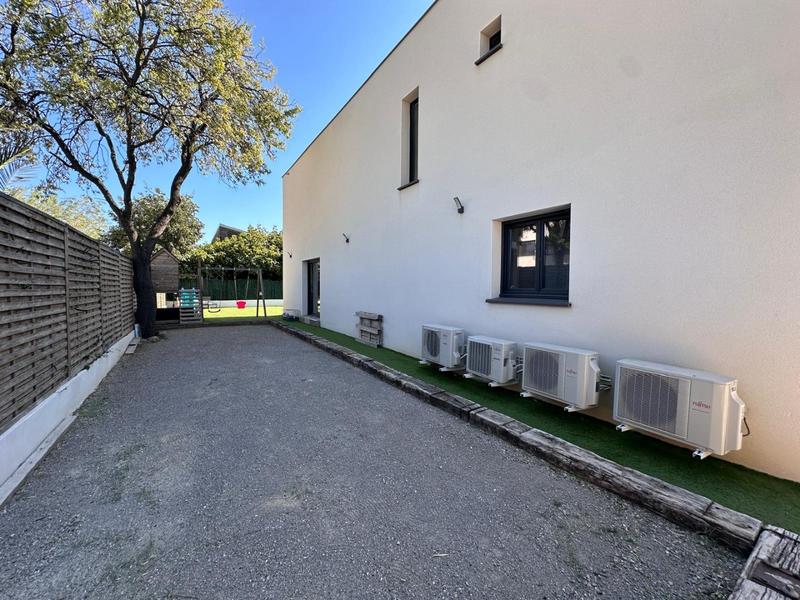 Maison - 121 m² - 4 pièces