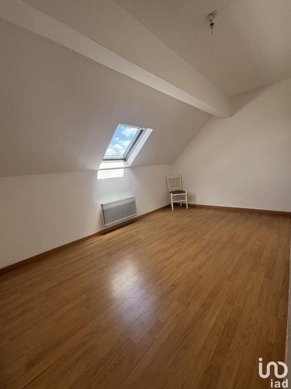 Maison - 445 m² - 3 pièces