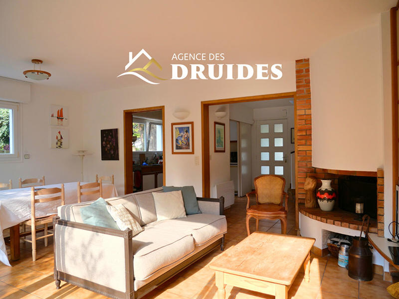 Maison - 121 m² - 6 pièces