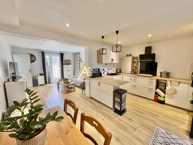 Maison - 149 m² - 7 pièces