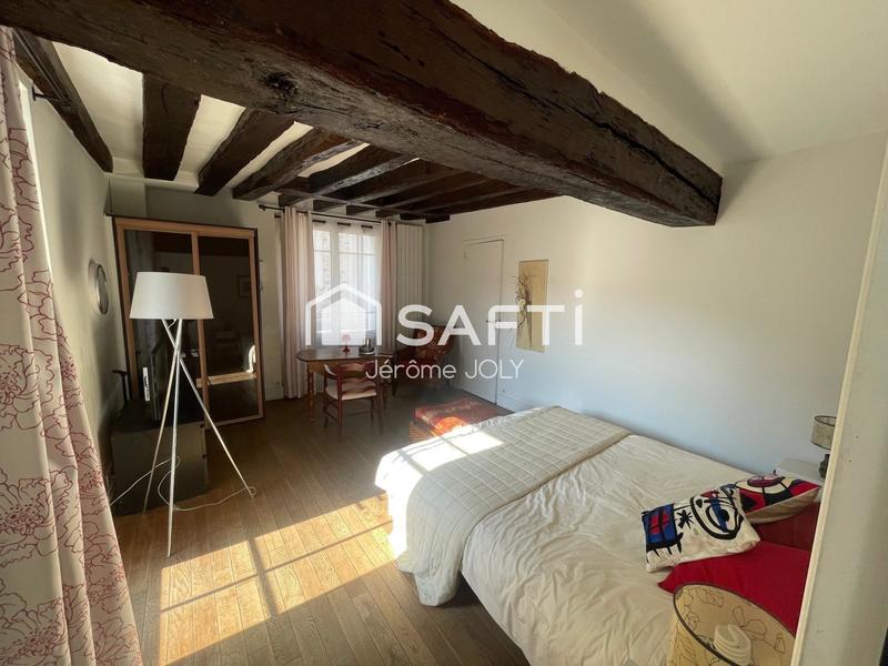 Maison - 303 m² - 11 pièces