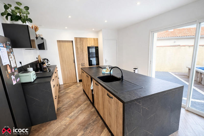 Maison - 153 m² - 7 pièces