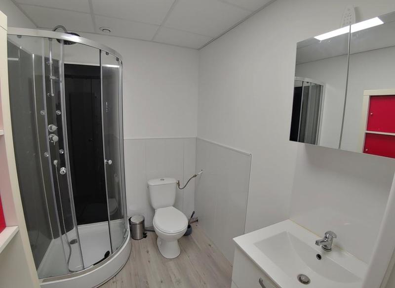 Bureau - 400 m² - 3 pièces