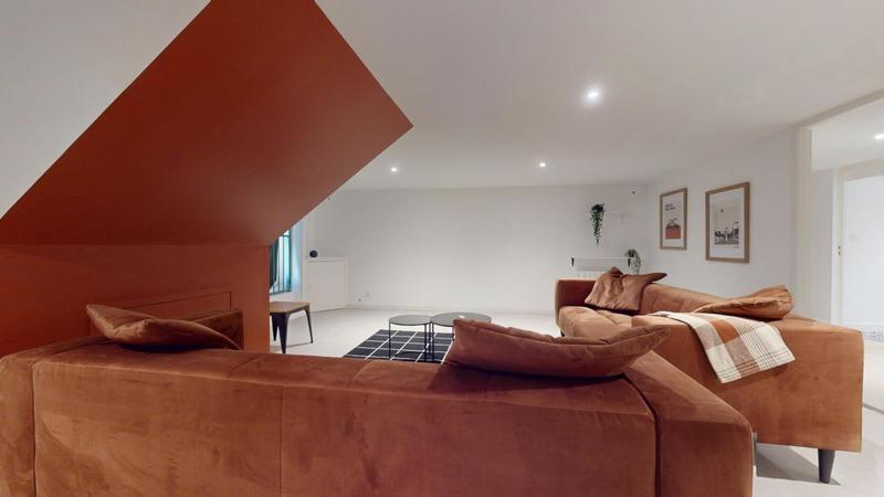 Maison en pierre - 148 m² - 10 pièces