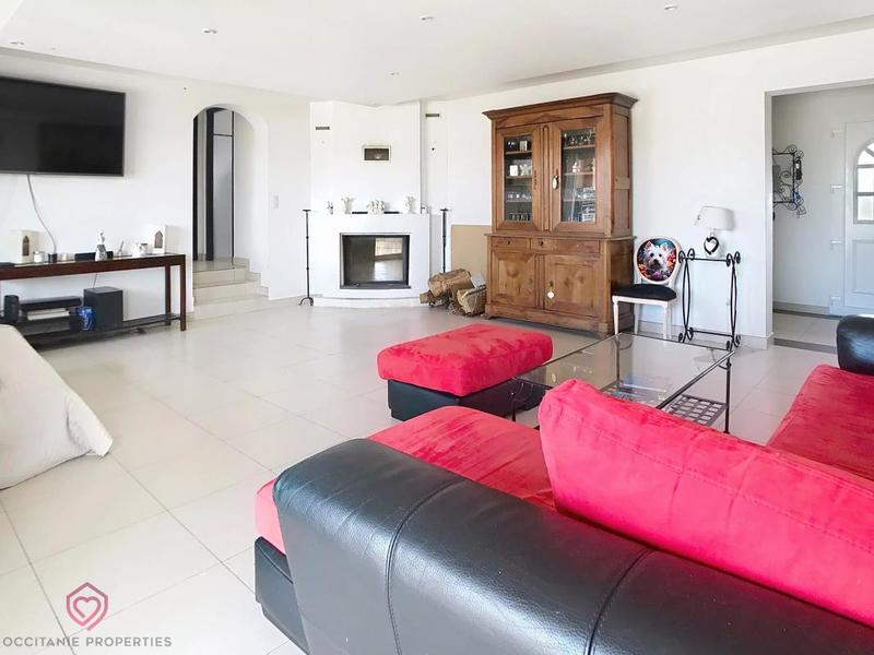 Villa - 205 m² - 7 pièces