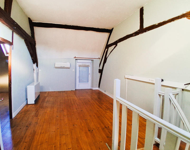 Appartement - 81 m² - 3 pièces