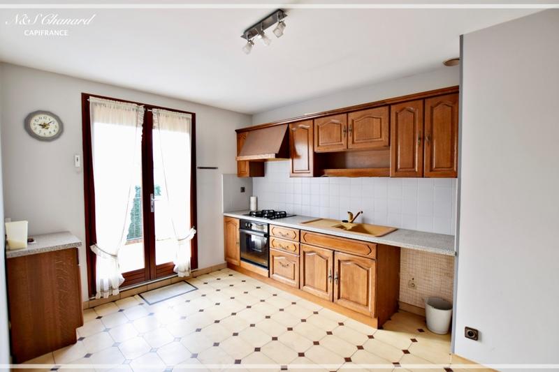 Maison - 88 m² - 4 pièces