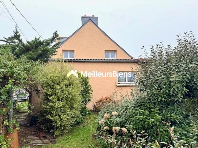 Maison - 122 m² - 5 pièces