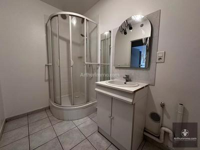 Appartement - 220 m² - 7 pièces