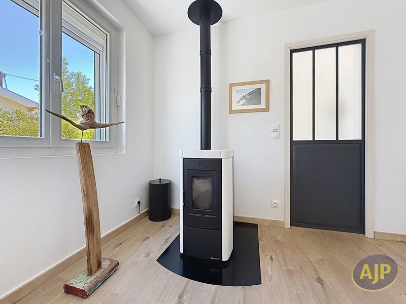 Maison - 104 m² - 4 pièces