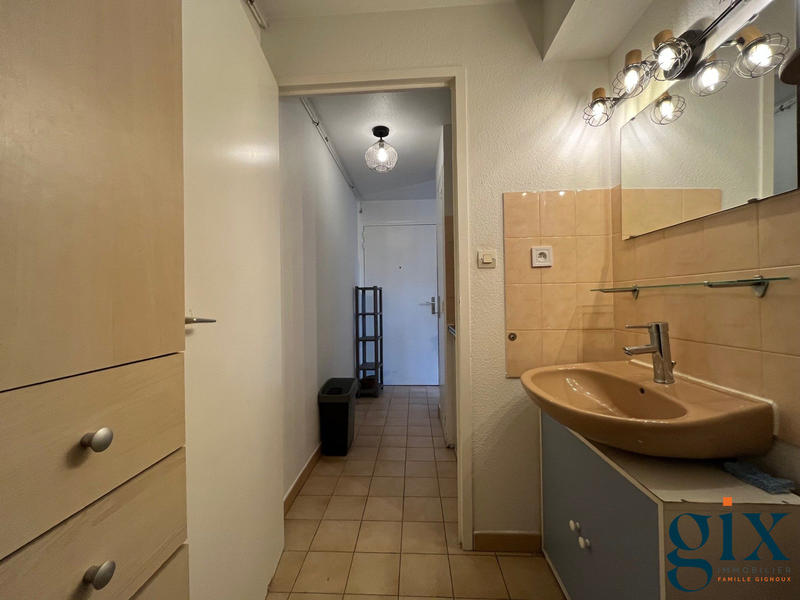 Appartement - 16 m² - 1 pièce