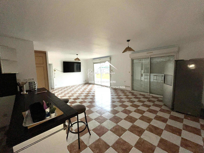 Maison - 97 m² - 4 pièces