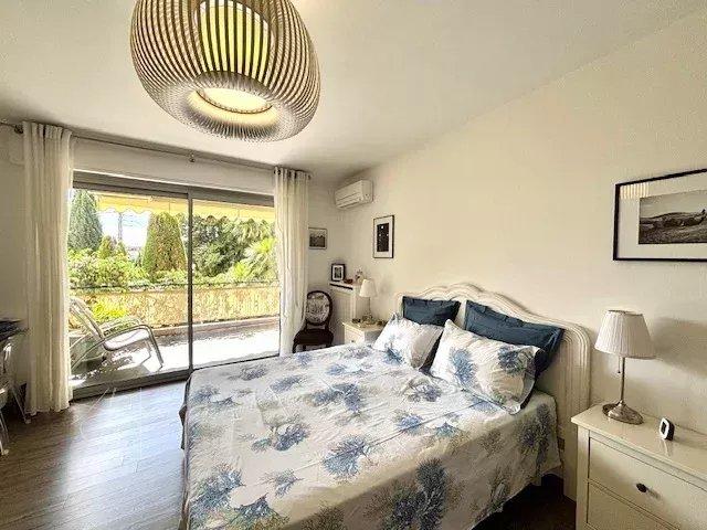 Appartement - 86 m² - 3 pièces